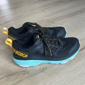 Hoka One One Challenger ATR 5 Running Shoe